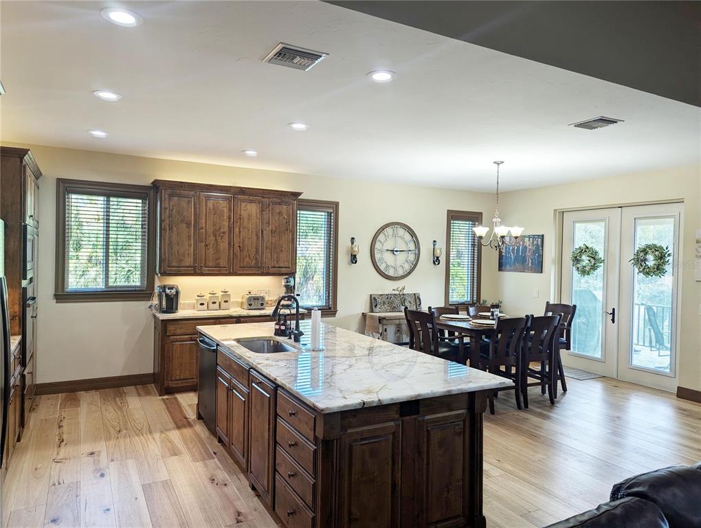 710 Albee Road West Nokomis, FL 34275 - Photo 14 of 30