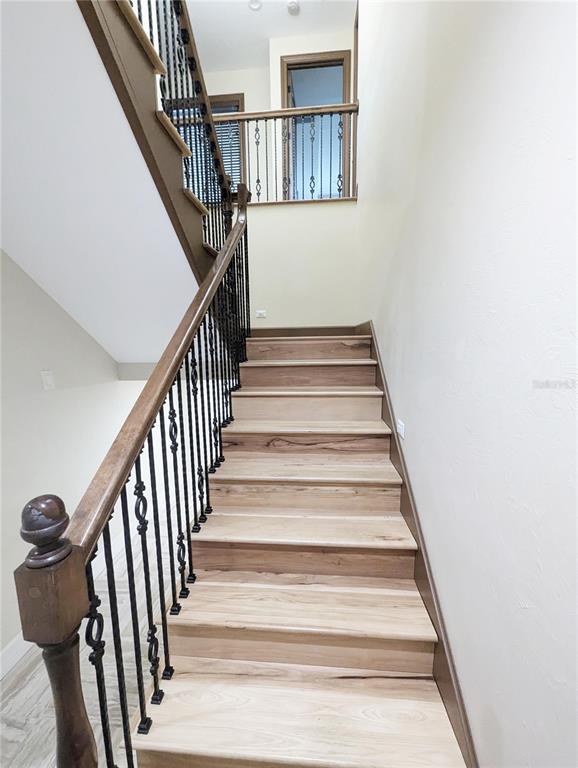 710 Albee Road West Nokomis, FL 34275 - Photo 8 of 30 a view of entryway