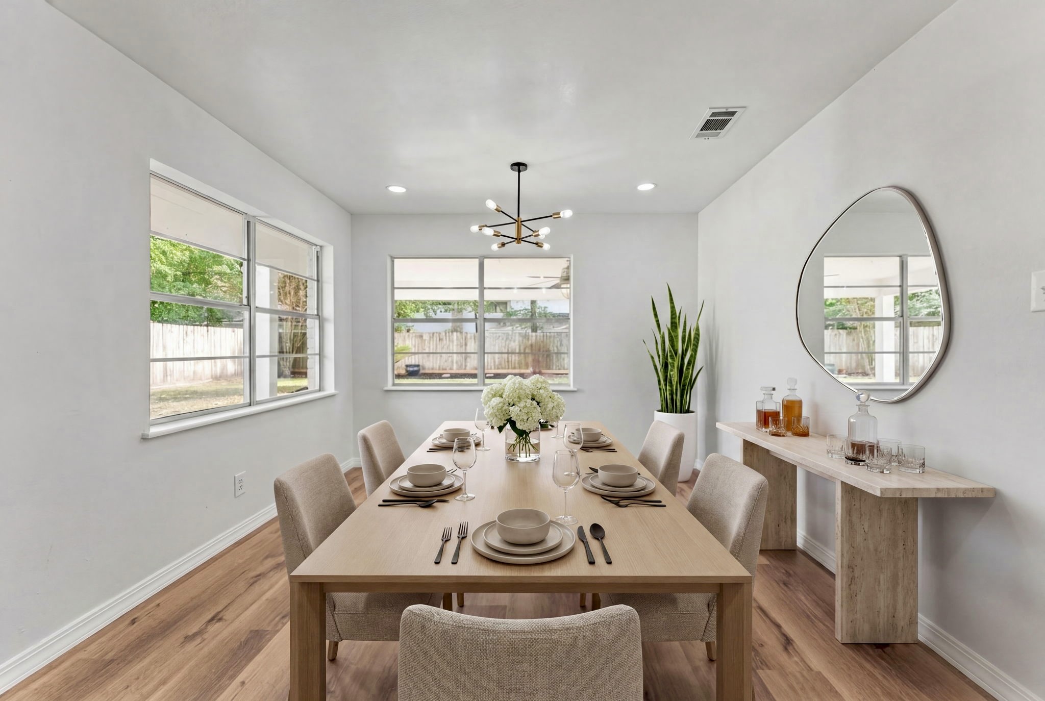 1123 Suwanee Lane Houston, TX 77090 - Photo 7 of 30 This image has been virtually staged. Furniture and décor shown are for illustrative purposes only and are not included with the property.