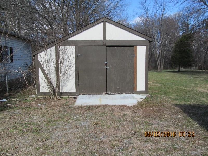 3916 Frazier Road Greensboro, NC 27407 - Photo 2 of 30 Gallery Image 2