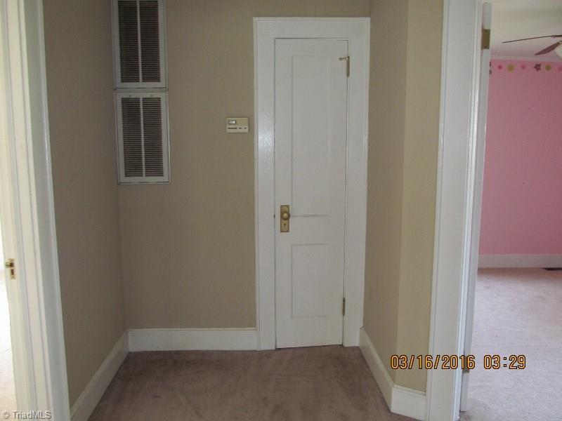 3916 Frazier Road Greensboro, NC 27407 - Photo 17 of 30 Gallery Image 17