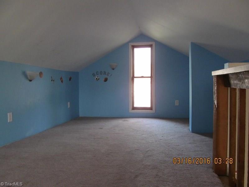 3916 Frazier Road Greensboro, NC 27407 - Photo 10 of 30 Gallery Image 10