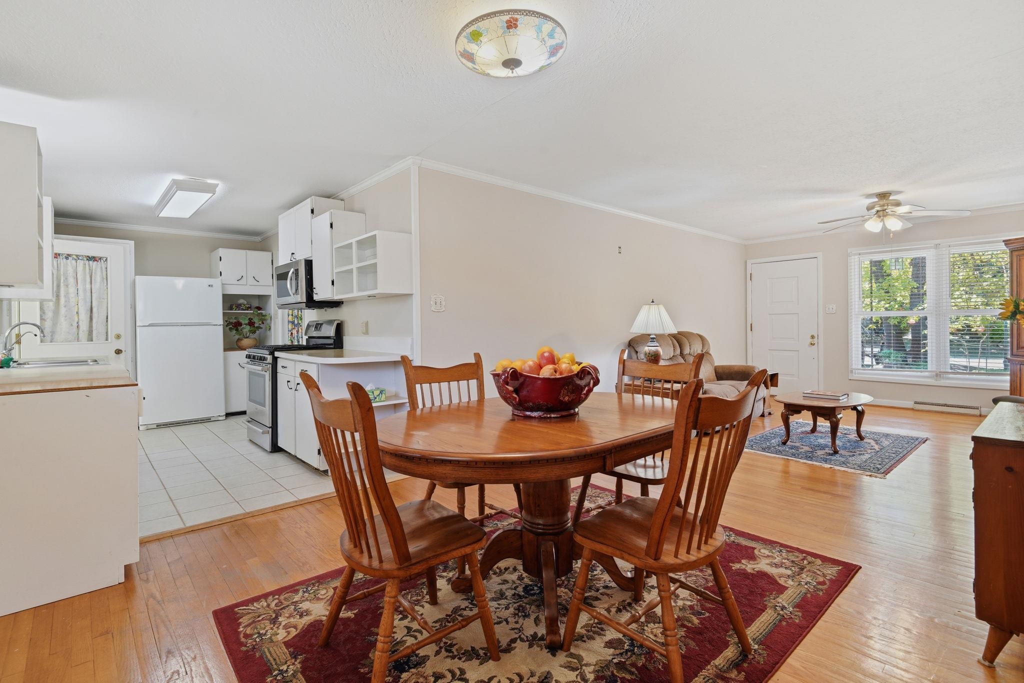 712 Yucca Avenue Myrtle Beach, SC 29577 - Photo 11 of 32