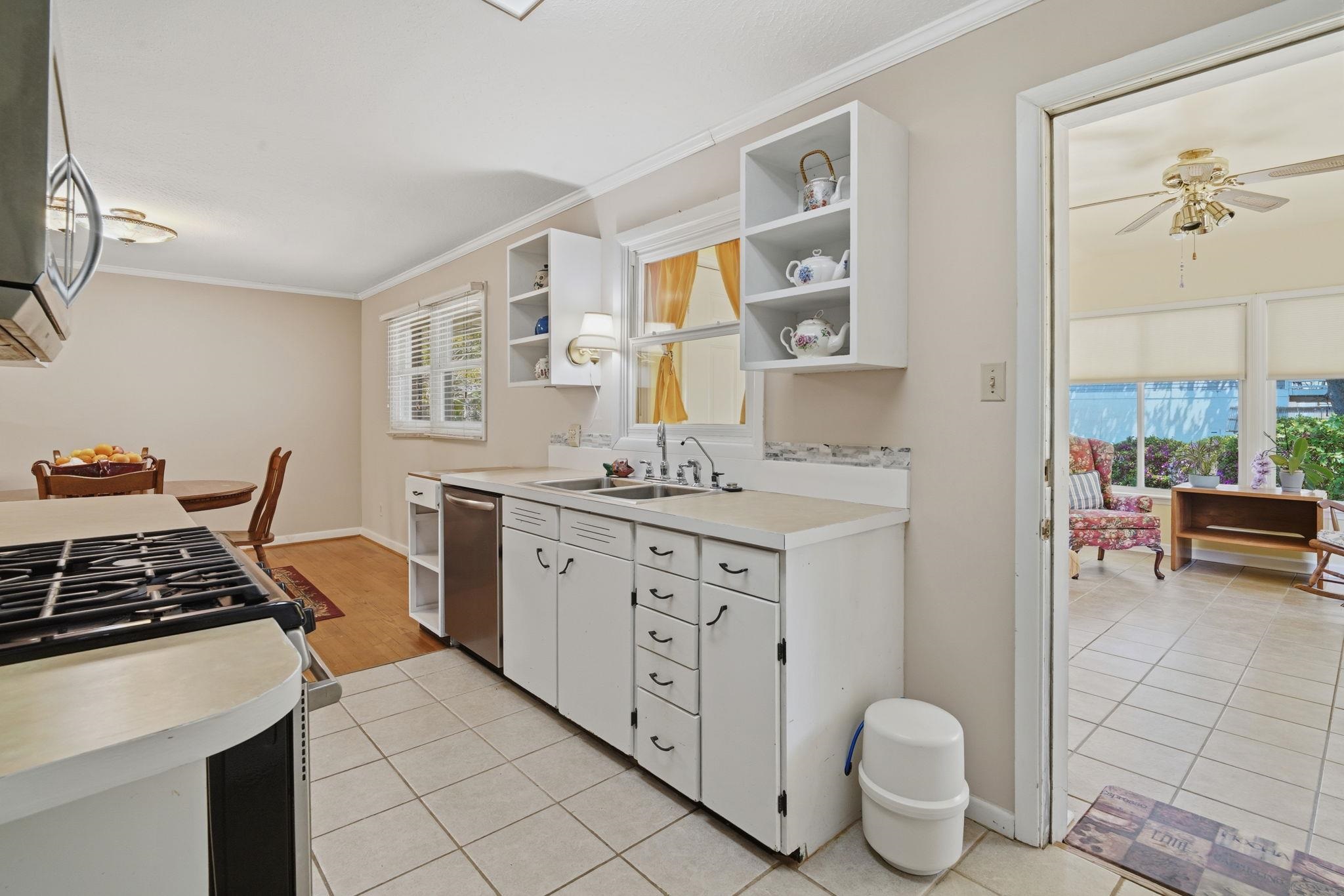 712 Yucca Avenue Myrtle Beach, SC 29577 - Photo 13 of 32