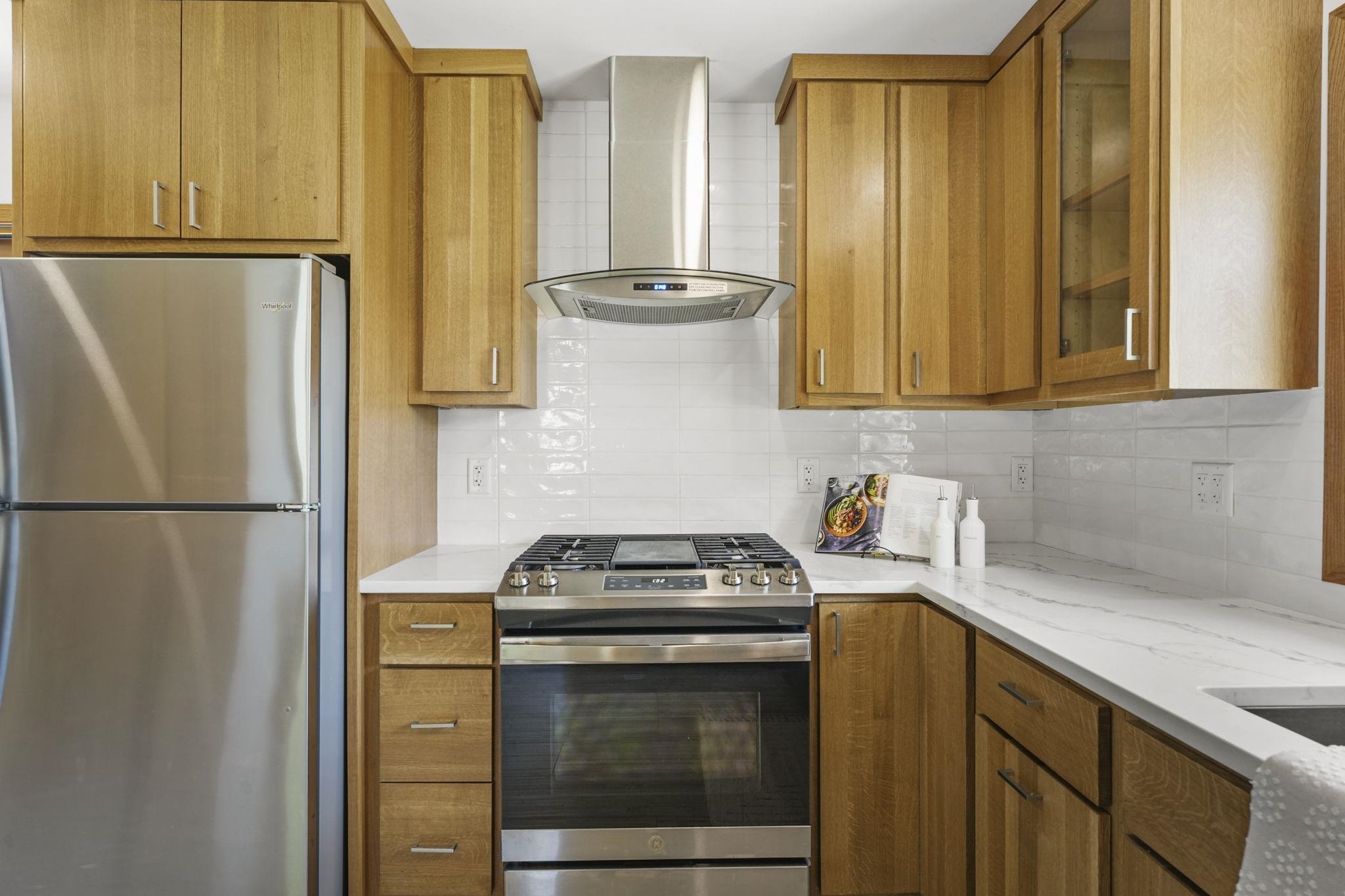 512 Prospect Road Waunakee, WI 53597 - Photo 16 of 54