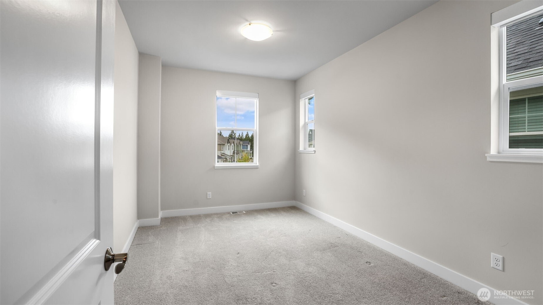 14176 Southeast 153rd Place Renton, WA 98058 - Photo 20 of 28