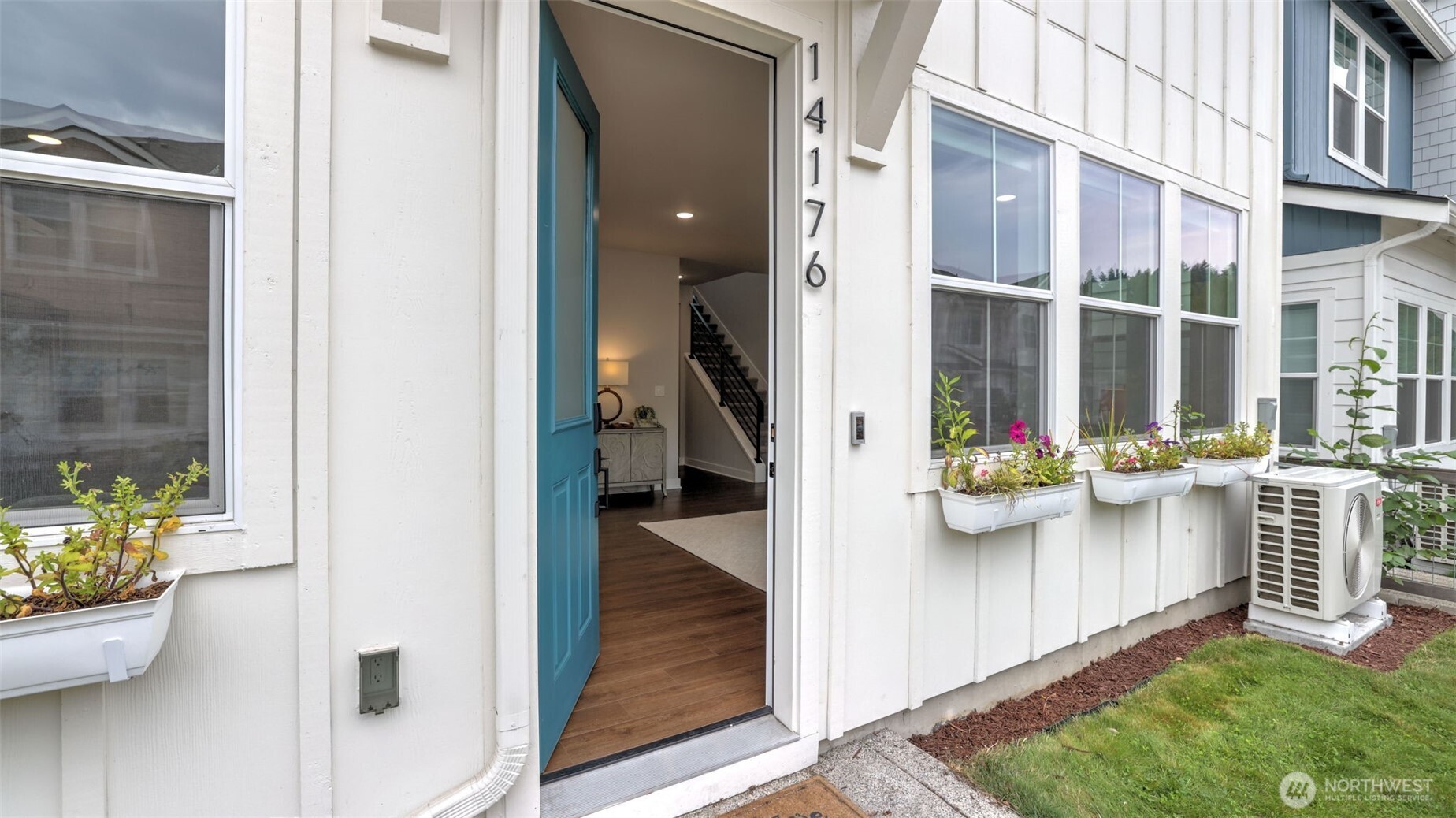 14176 Southeast 153rd Place Renton, WA 98058 - Photo 2 of 28