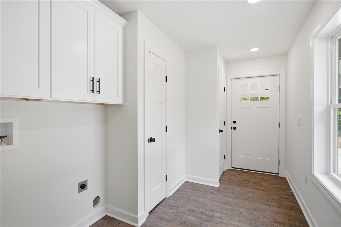 209 Castlebrook Drive Walhalla, SC 29691 - Photo 26 of 28