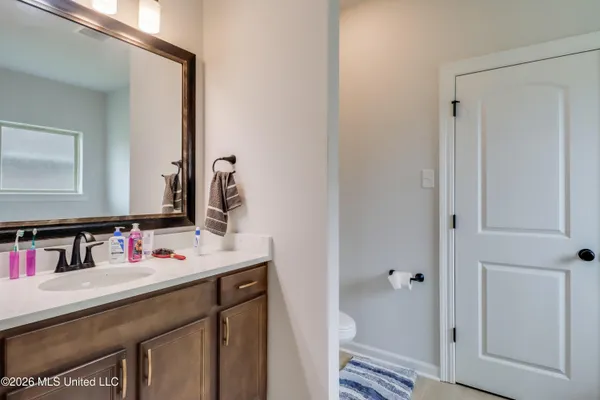 $2,000 | 11415 Oak Alley, Gulfport, MS 39503