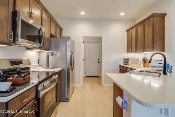 $2,000 | 11415 Oak Alley, Gulfport, MS 39503