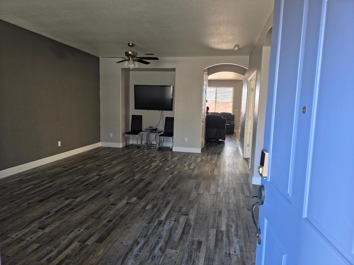 11724 Brook Valley Way Rancho Cordova, CA 95742 - Photo 13 of 32 a view of a livingroom with wooden floor