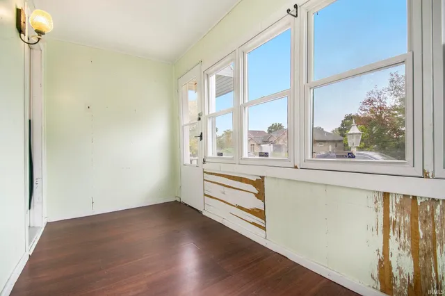 $150,000 | 703 Maple Street, Mishawaka, IN 46545