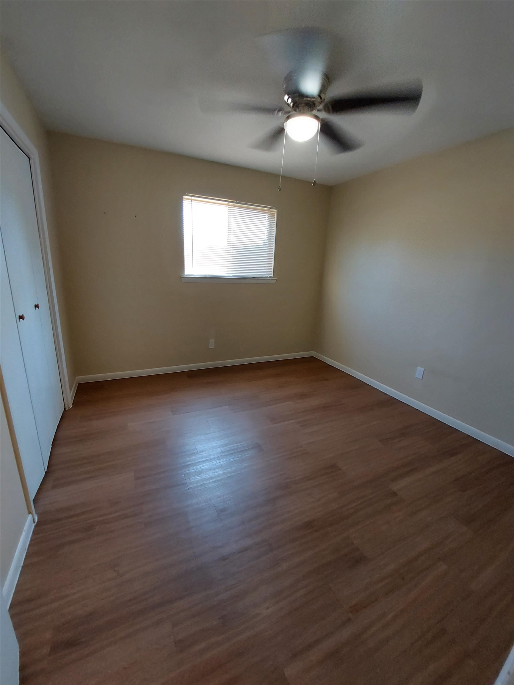 306 A Ave R Marble Falls, TX 78654 - Photo 11 of 12