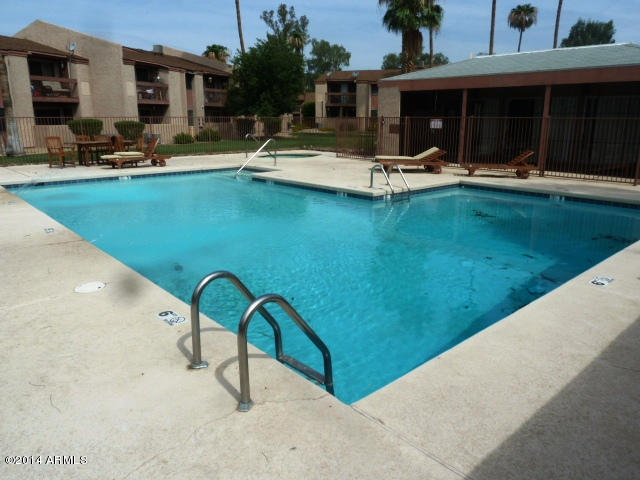 7550 North 12th Street, Unit 237 Phoenix, AZ 85020 - Photo 17 of 23 Pool
