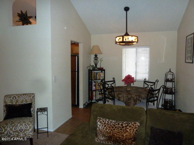 7550 North 12th Street, Unit 237 Phoenix, AZ 85020 - Photo 9 of 23 From living into dining area
