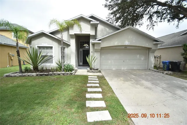 $2,195 | 12913 Lake Vista Drive, Gibsonton, FL 33534