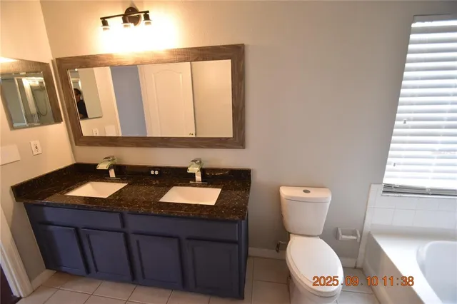 $2,195 | 12913 Lake Vista Drive, Gibsonton, FL 33534