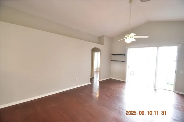 $2,195 | 12913 Lake Vista Drive, Gibsonton, FL 33534