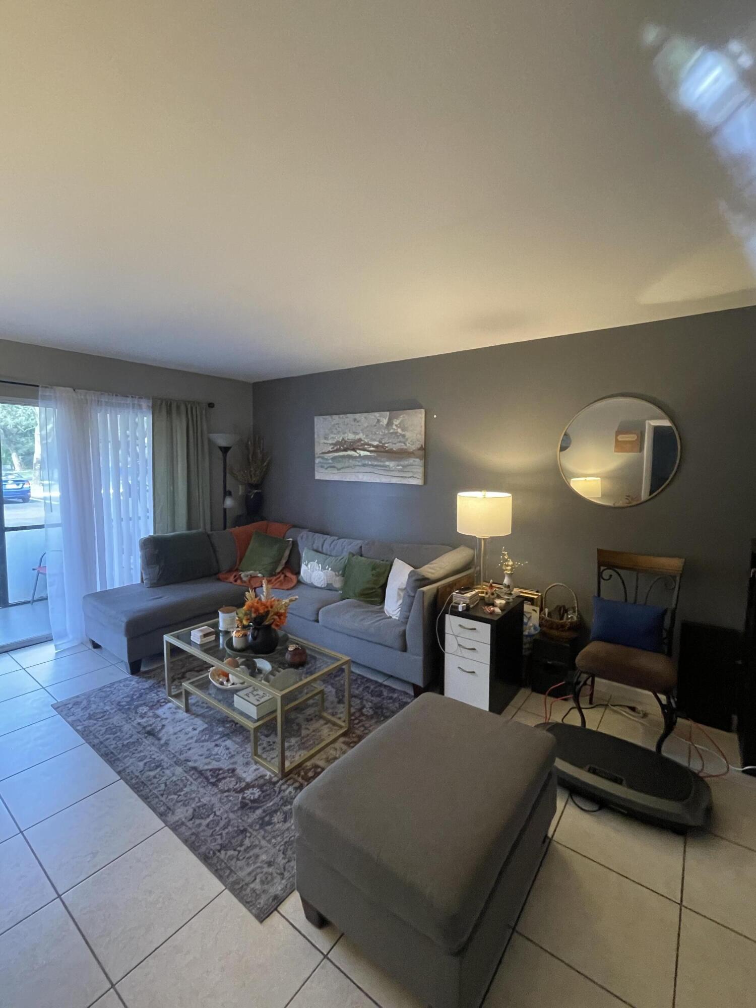 470 Northwest 20th Street, Unit 1060 Boca Raton, FL 33431 - Photo 2 of 18 IMG_8825