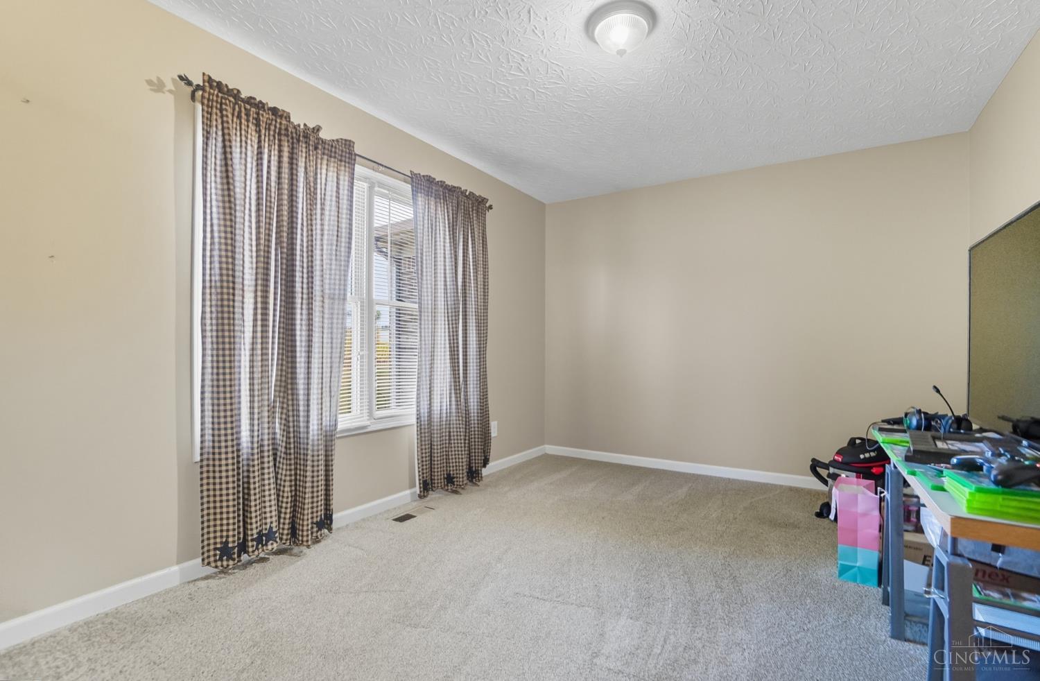 5887 Shaker Road Franklin, OH 45005 - Photo 36 of 77 Gallery Image 36