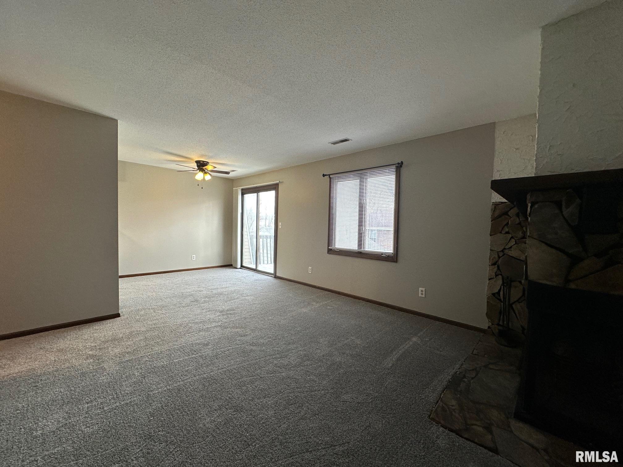 1001 South 1st Street, Unit 6 Springfield, IL 62704 - Photo 3 of 11
