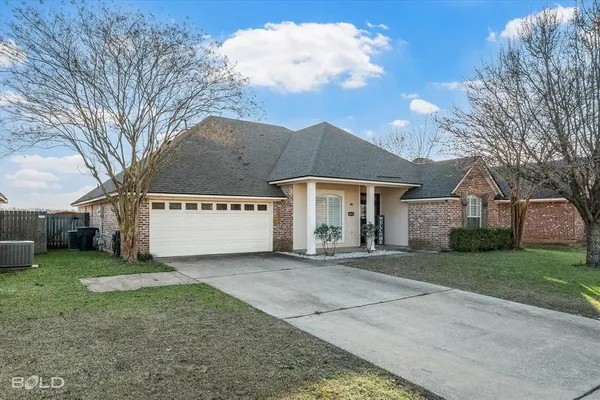 $289,999 | 6014 Braeburn Court, Bossier City, LA 71111