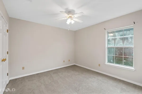 $289,999 | 6014 Braeburn Court, Bossier City, LA 71111