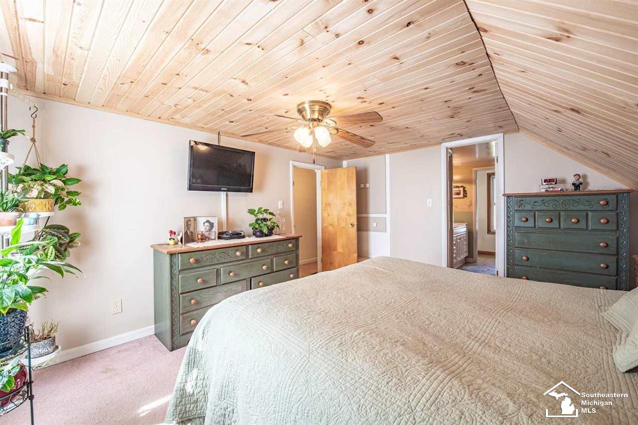 8052 South Custer Road Monroe, MI 48161 - Photo 55 of 66
