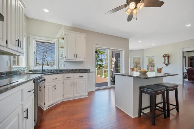 $925,000 | 12446 190th Street, Milaca, MN 56353