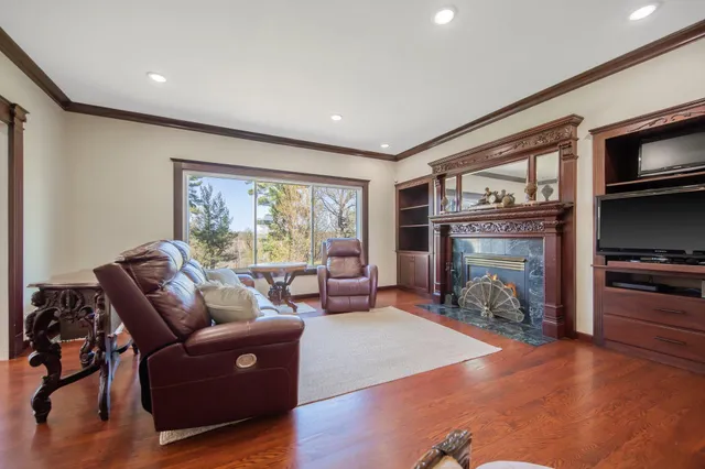 $925,000 | 12446 190th Street, Milaca, MN 56353