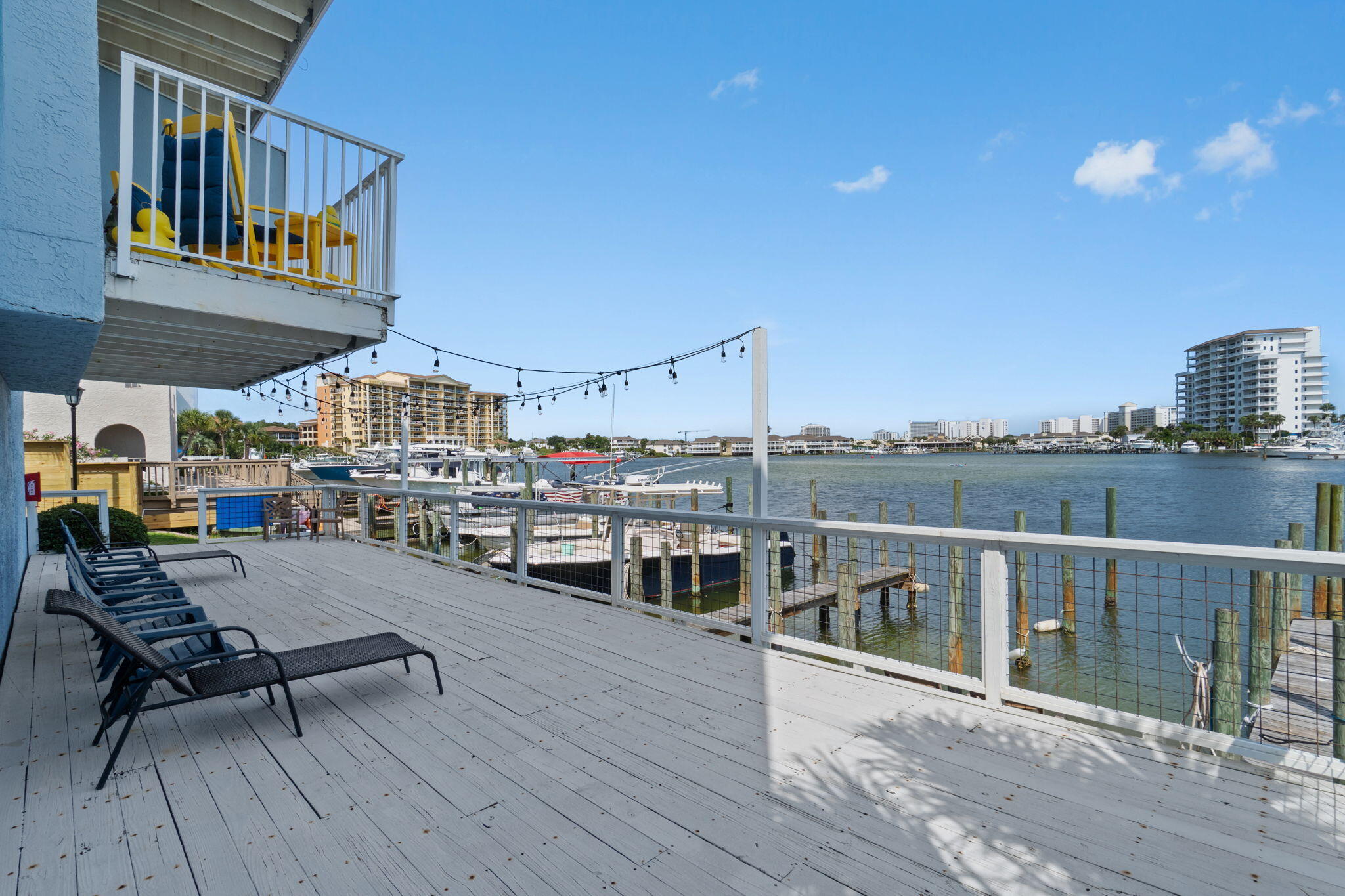 22 Moreno Point Road, Unit 15 Destin, FL 32541 - Photo 26 of 46 33-web-or-mls-FinalExterior-12