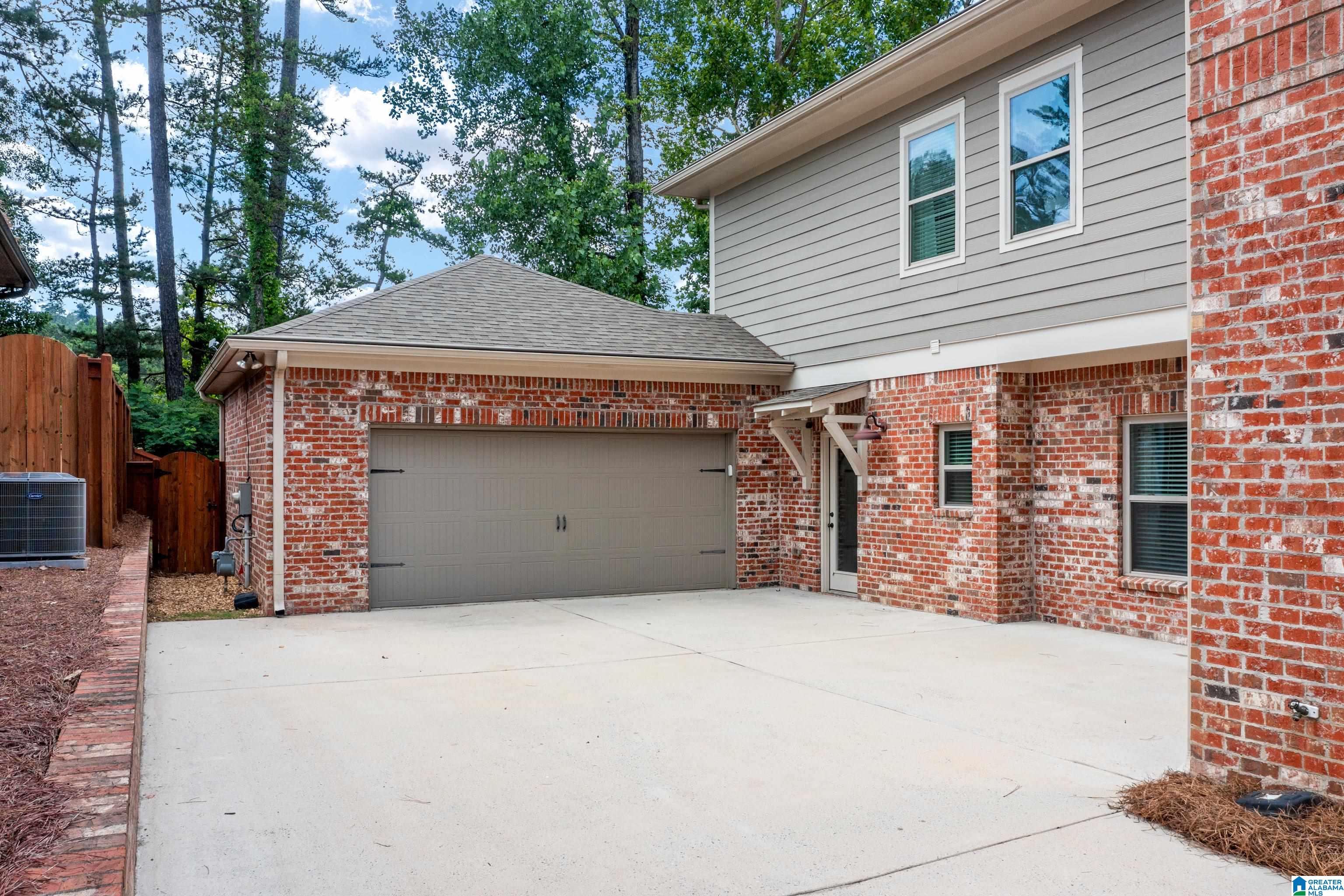 2680 Altadena Ridge Circle Birmingham, AL 35243 - Photo 4 of 52