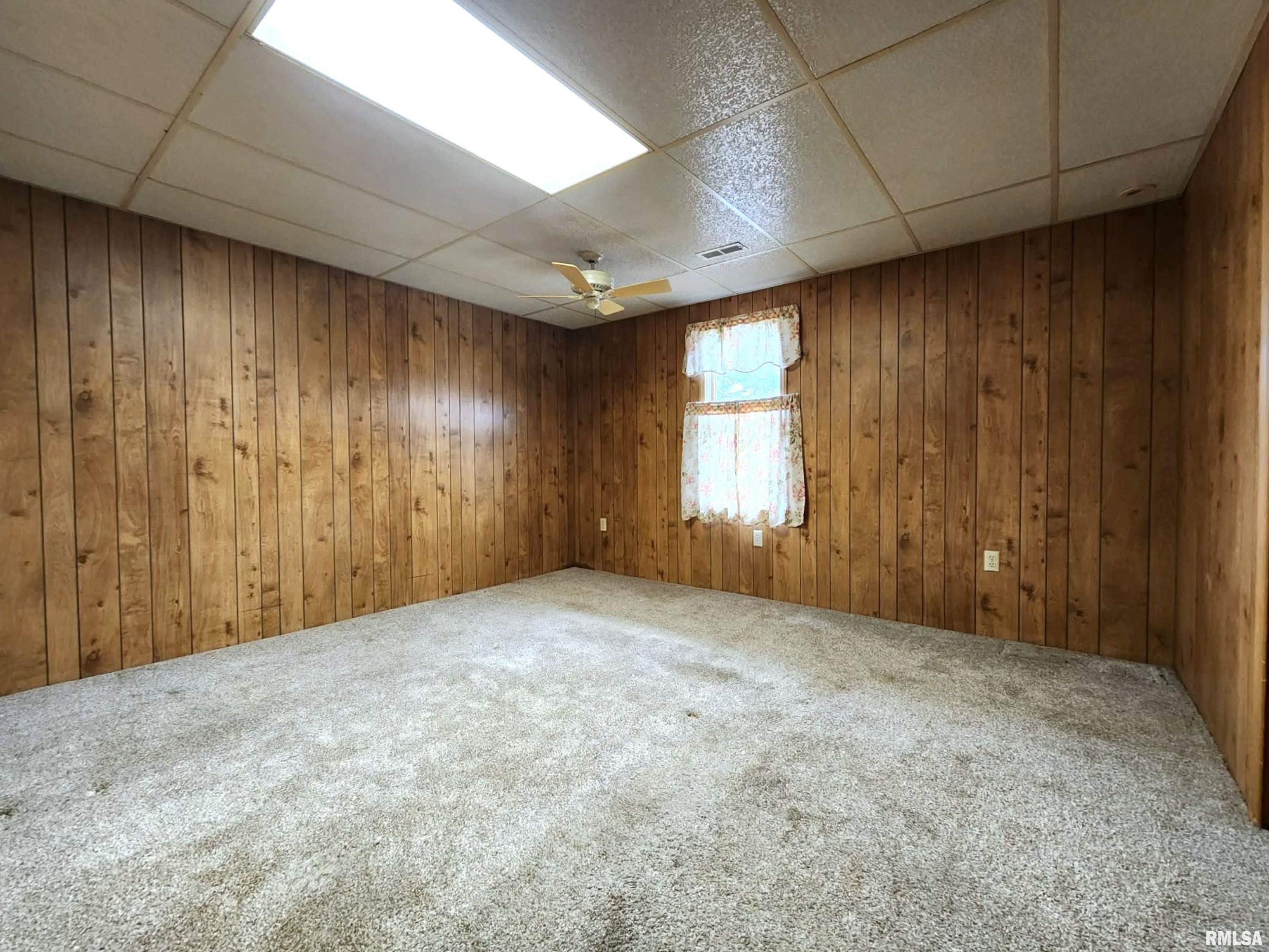 1767 North 400th Avenue Payson, IL 62360 - Photo 10 of 28