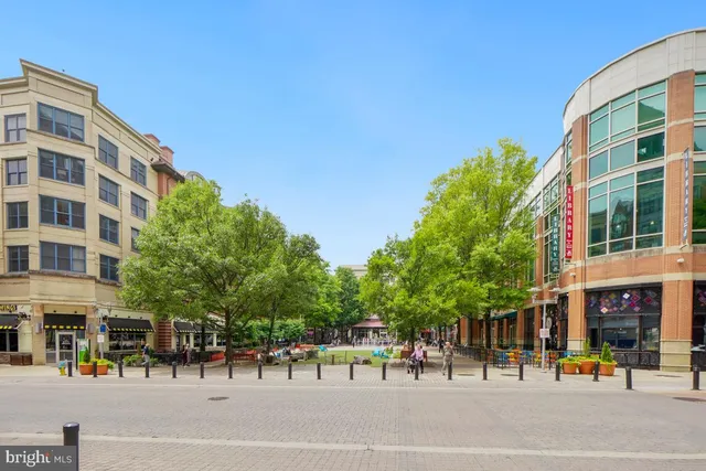 $450,000 | 3 Bowie Court, Rockville, MD 20852