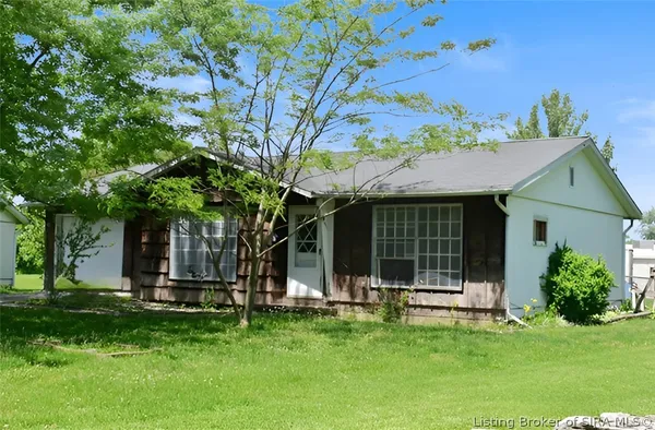 $39,900 | 145 O'Dea Court, Mitchell, IN 47446