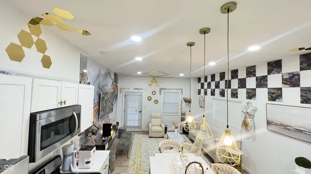 $449,900 | 1743 South Meridian Street, Indianapolis, IN 46225