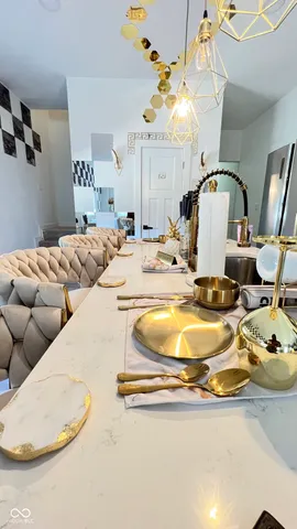 $449,900 | 1743 South Meridian Street, Indianapolis, IN 46225