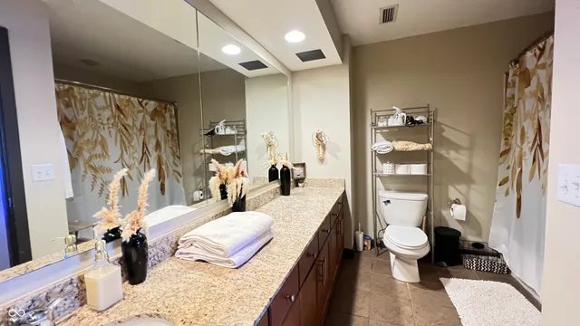 $449,900 | 1743 South Meridian Street, Indianapolis, IN 46225