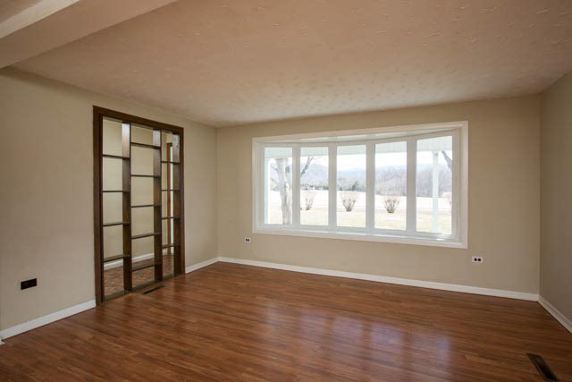 3047 Scenic Road Elkton, VA 22827 - Photo 5 of 25 Gallery Image 5