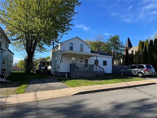 $113,900 | 219 Utica Street, Fulton, NY 13069