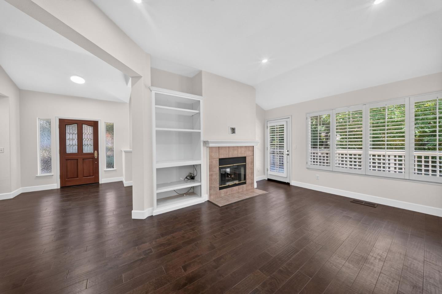 8718 McCarty Ranch Drive San Jose, CA 95135 - Photo 10 of 63