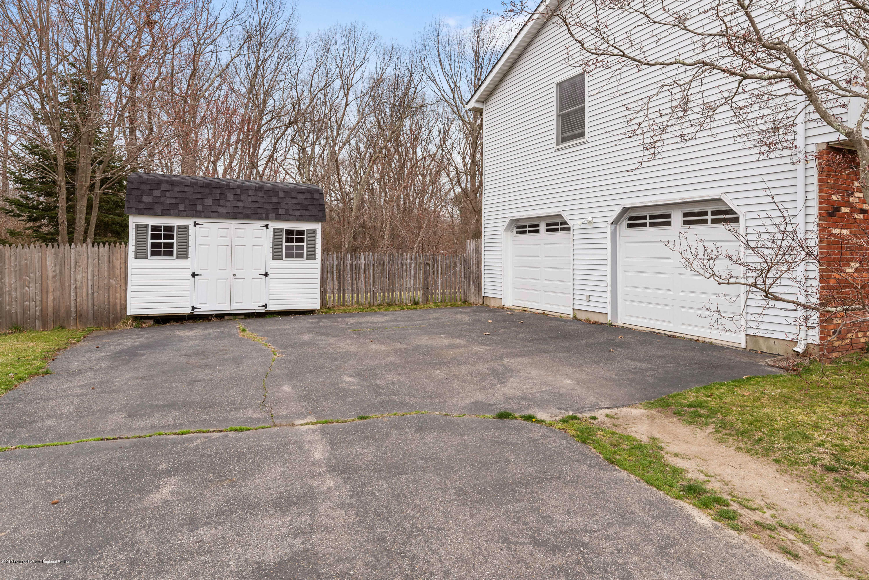 35 Hickory Hill Road Jackson, NJ 08527 - Photo 4 of 36 DSC_5040