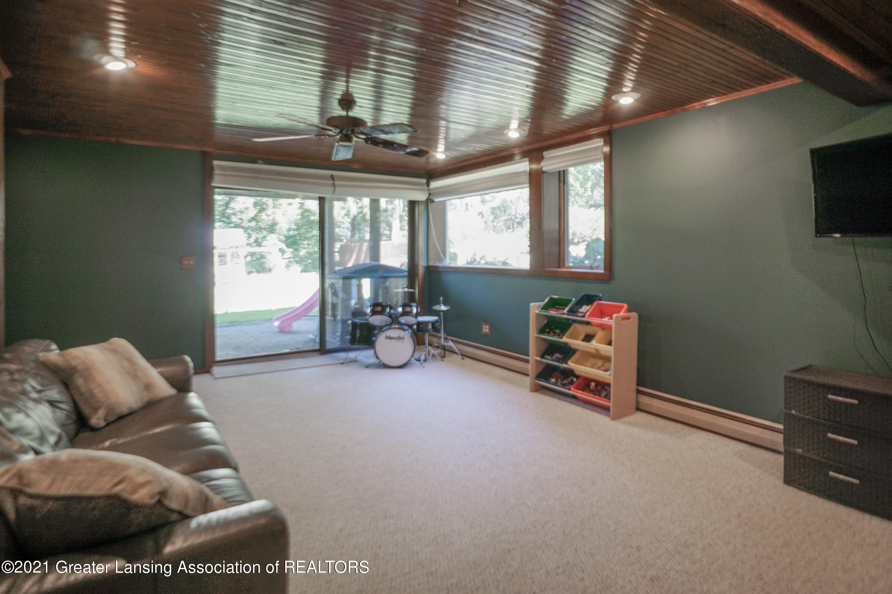 23 East Newman Road Williamston, MI 48895 - Photo 32 of 43 52NewmanRdMLS-57