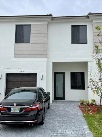 $3,400 | 14512 Southwest 24th Terrace, Unit 14512, Miami, FL 33175