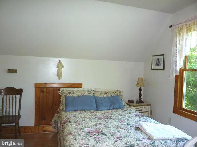 265 Riding Chapel Road Stephens City, VA 22655 - Photo 15 of 24 Bedroom in Loft Area w/private bath