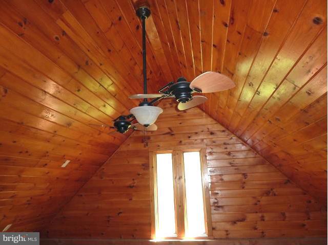 265 Riding Chapel Road Stephens City, VA 22655 - Photo 3 of 24 Vaulted Ceiling with Fan