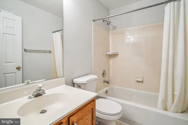 $3,800 | 9305 Sumner Lake Boulevard, Manassas, VA 20110