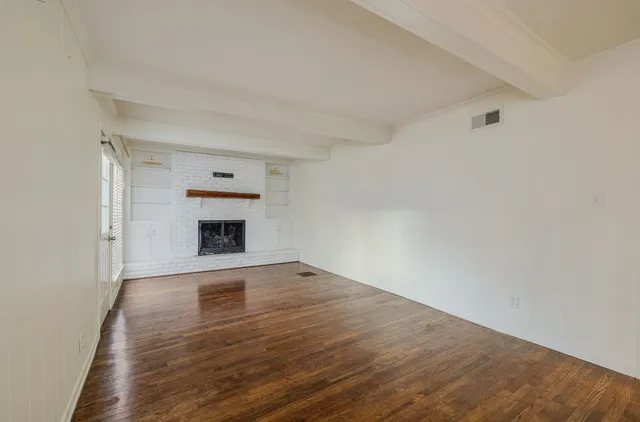 $379,000 | 4054 St Ann Circle, Memphis, TN 38117