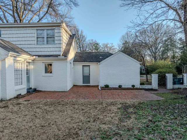 $379,000 | 4054 St Ann Circle, Memphis, TN 38117