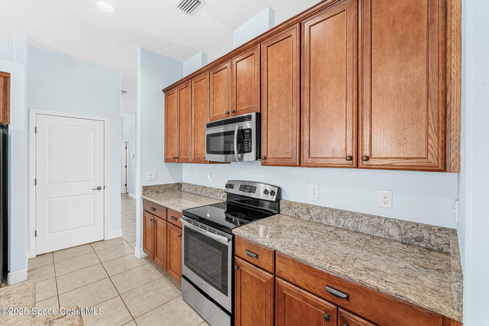 1121 South Orlando Avenue Cocoa Beach, FL 32931 - Photo 17 of 48 1121 S Orlando
